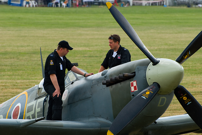 077_Goraszka_Supermarine Spitfire Mk.VB.jpg